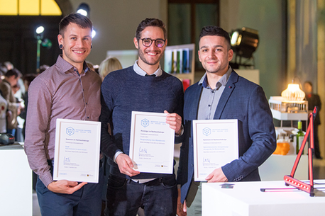 Erfolgreich beim Sächsischen Staatspreis für Design: Die Produktdesigner Steve Leisner, Bastian-Jirko Spinger und Marcel Ebert, Foto: SMWA/Anne Palme